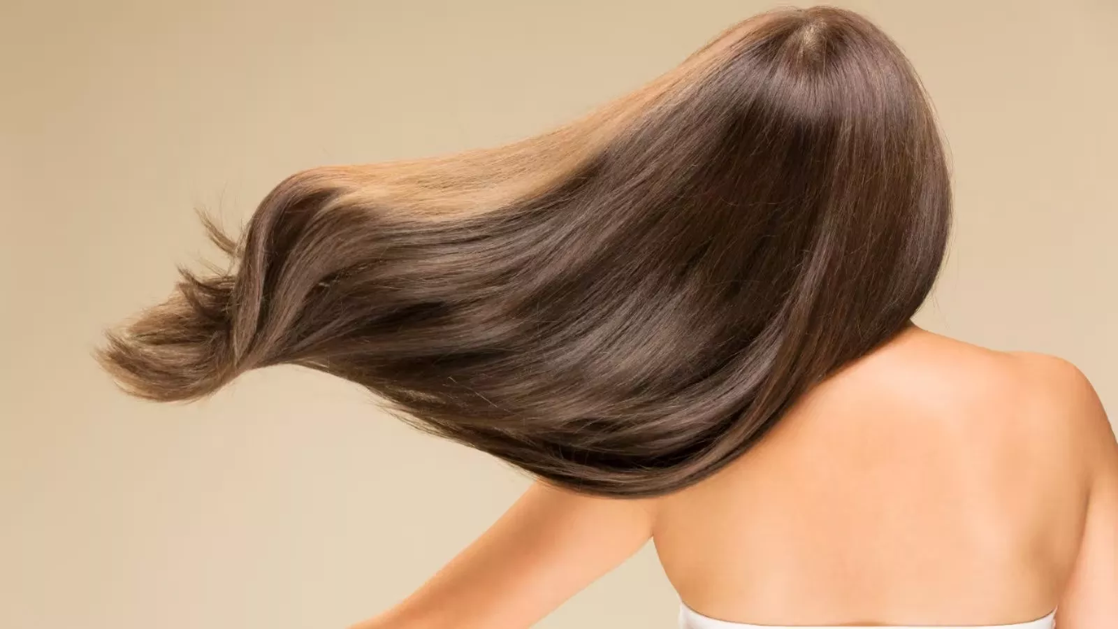Collagen còn có công dụng tốt cho tóc và móng
