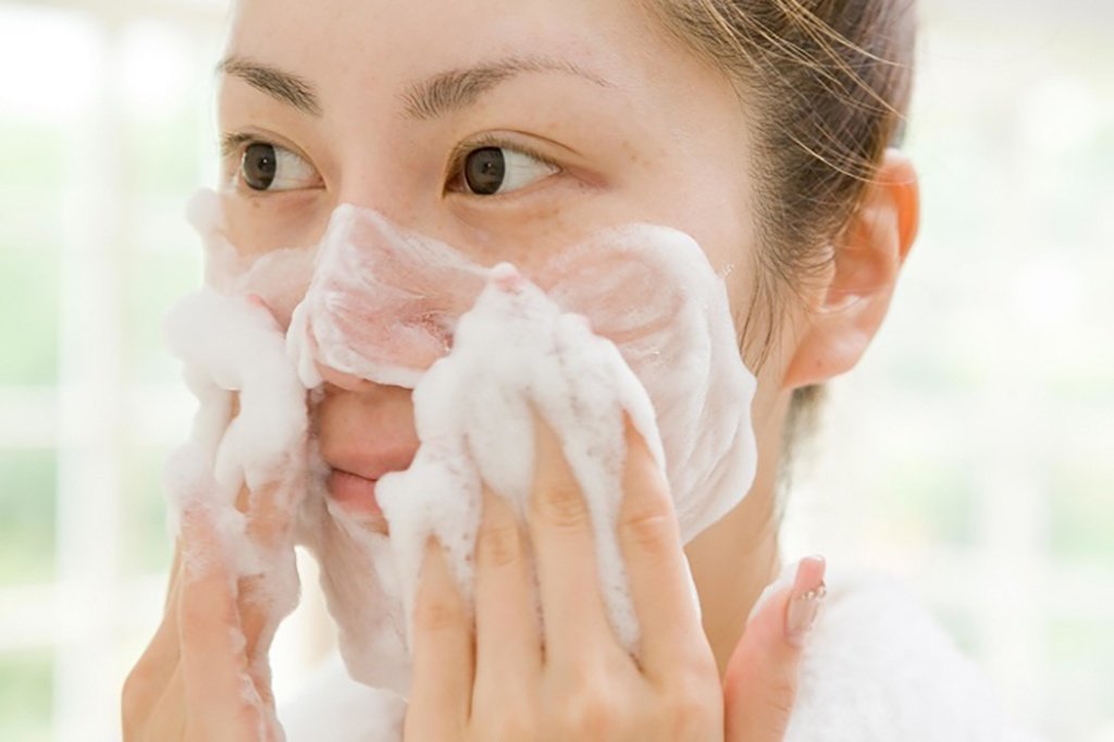 Những lầm tưởng sai lầm về chăm sóc da