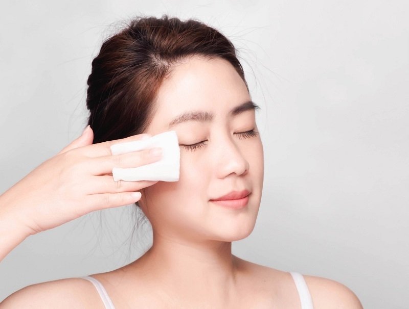 Những sai lầm phổ biến trong chăm sóc da mà bạn nên tránh